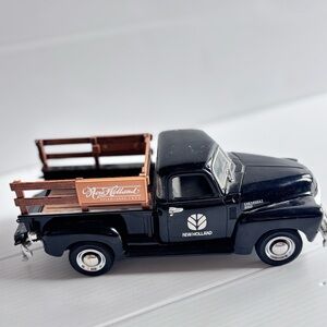 New Holland Diecast Truck Chevrolet 3100 Farm Collector Model